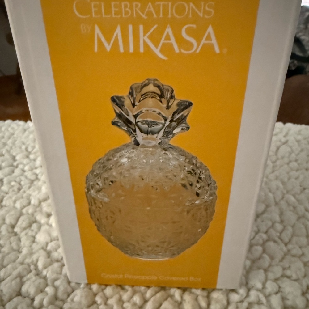 Mikasa Celebrations Crystal Pineapple Candy or Trinket Dish